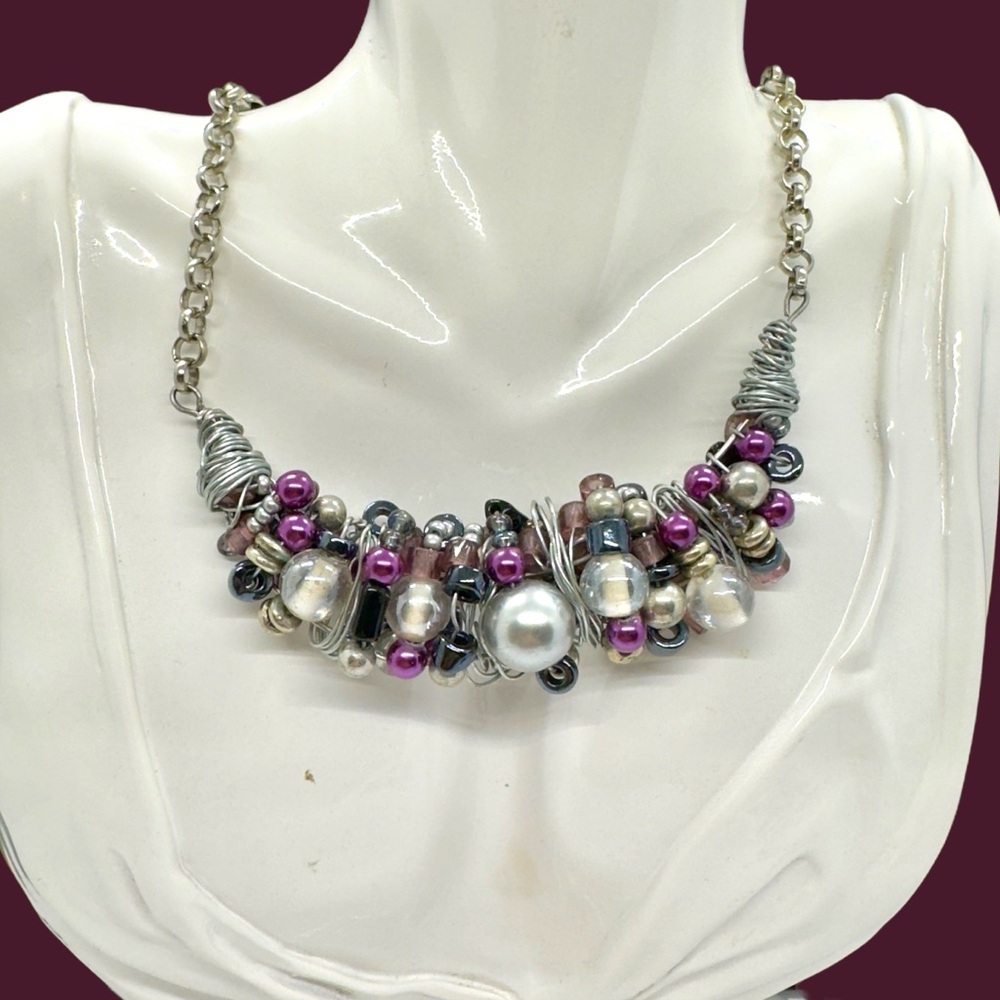 Host Pick Artesian(?) Made Silver Metal & Bead Ne… - image 1